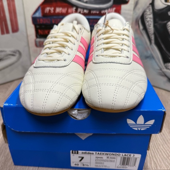 New adidas Taekwondo Lace Off White / Pink JQ4491 Size 6Y/7.5W, 7Y/8.5W Womens - Picture 4 of 12